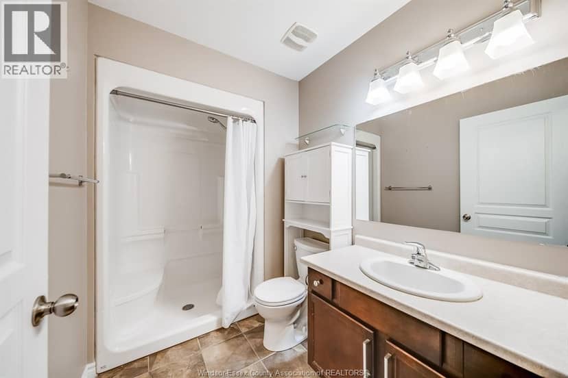 11916 Boulder Crescent — photo 22 of 40