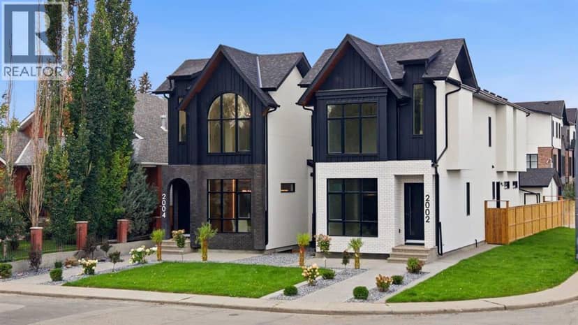 2004 51 Avenue SW, Calgary, photo 2