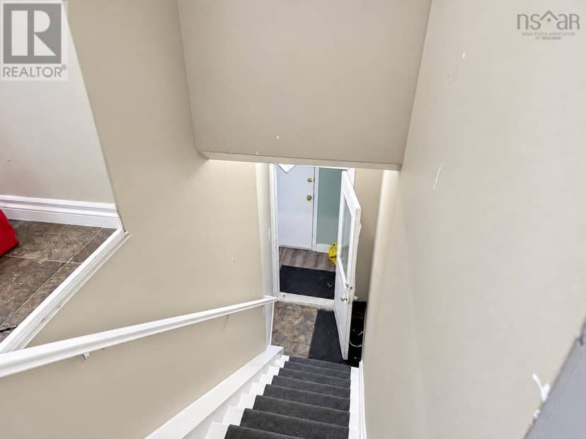 9959 Grenville Street — photo 16 of 31
