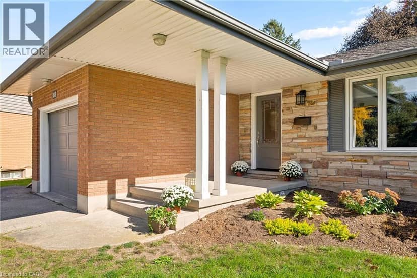 18 EVELYN Crescent, Kitchener, photo 5
