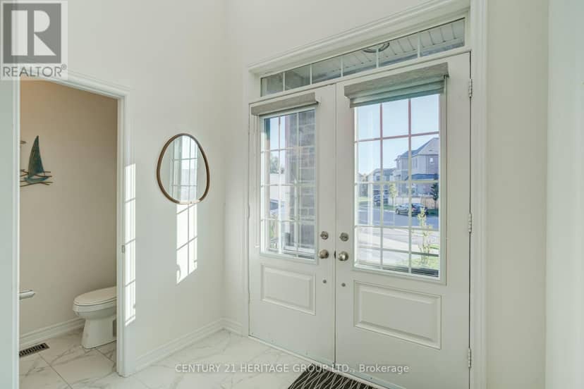 8 Pietrowski Drive, Georgina, photo 4