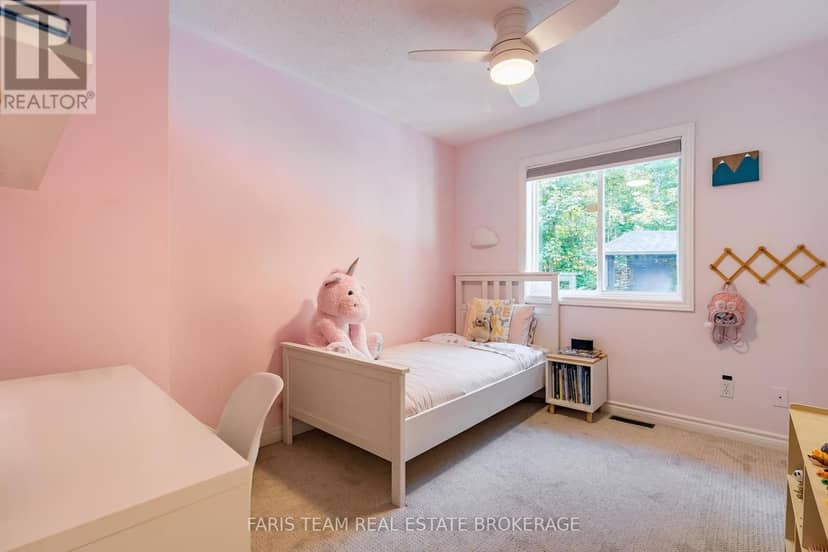 55 Davenport Drive — photo 13 of 29