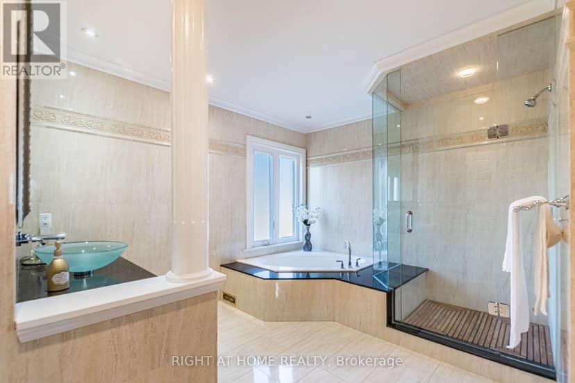2029 Saint Andrew's Place — photo 29 of 40