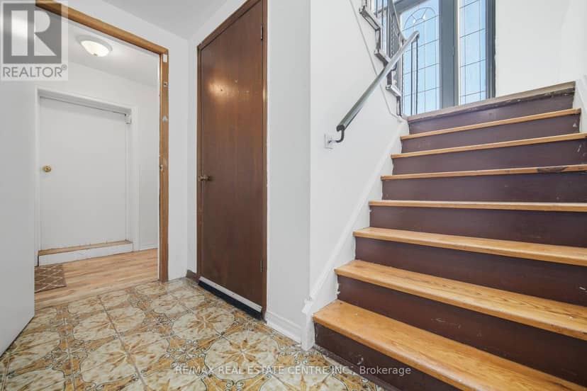 10 Major Oaks Drive — photo 25 of 40