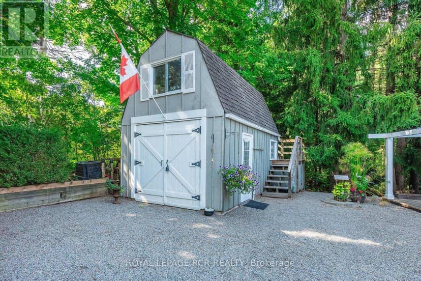 114 Kennedy Road — photo 25 of 40