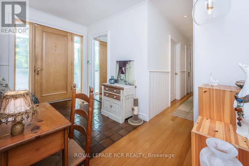 114 Kennedy Road, Caledon, photo 8