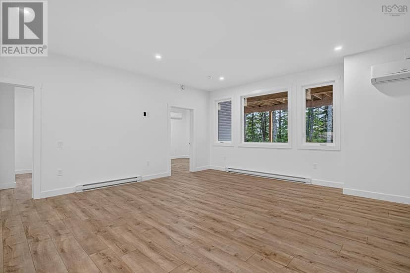 524/526 Perrin Drive — photo 37 of 40