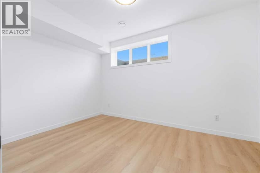 3, 2701 28 Avenue SW — photo 38 of 40