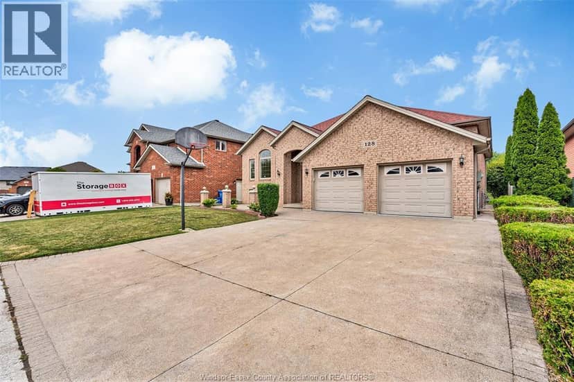 128 Marina Grove, Lakeshore, photo 2