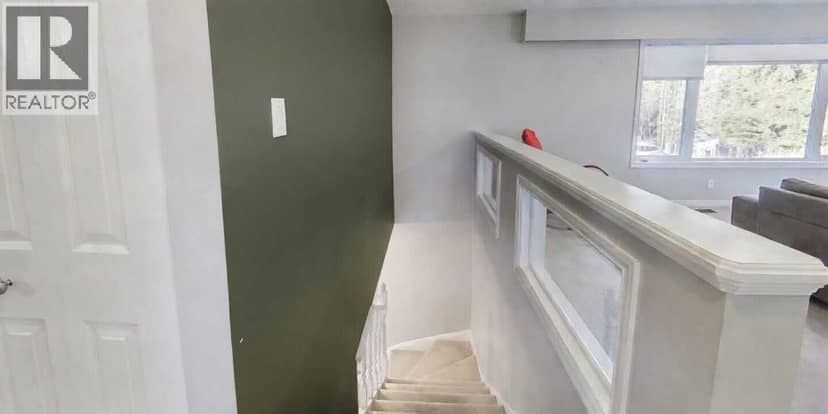 4307 10 Avenue — photo 17 of 40