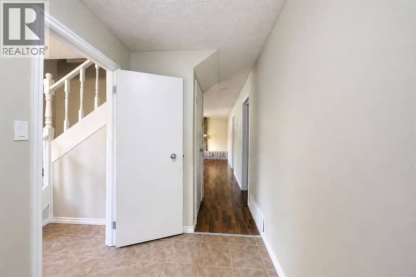4307 10 Avenue — photo 20 of 40
