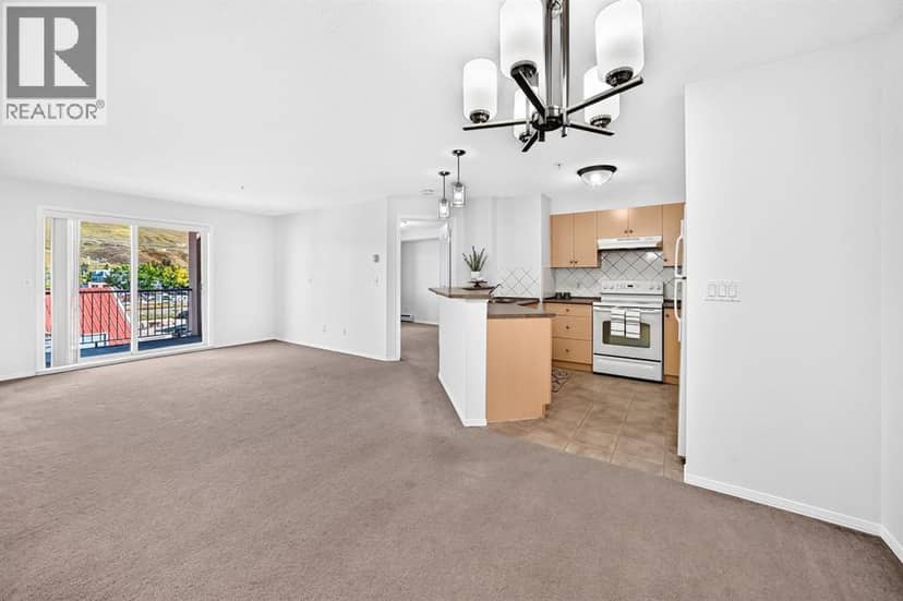 1316, 505 Railway Street W, Cochrane, photo 3