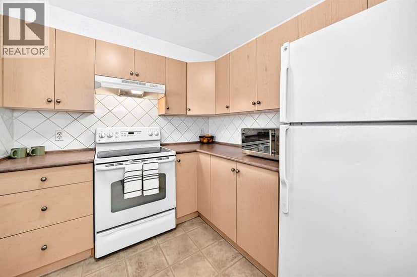 1316, 505 Railway Street W, Cochrane, photo 6