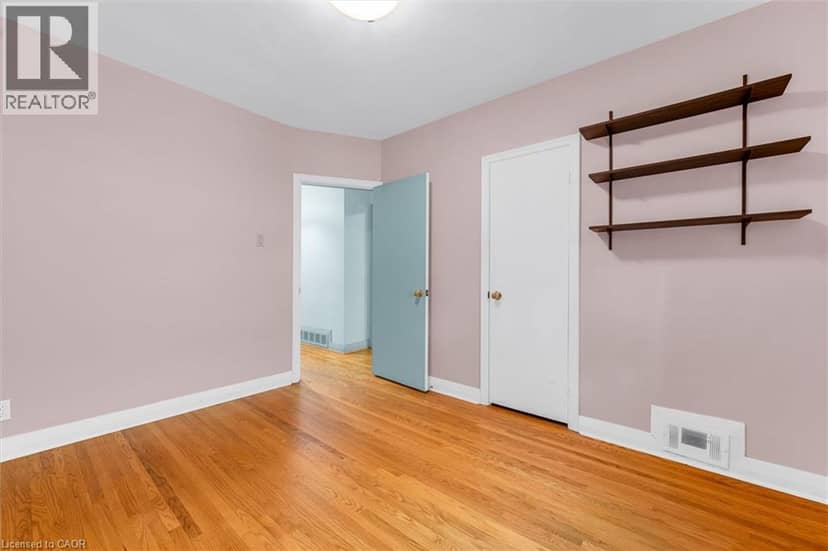 24 MULDREW Avenue — photo 16 of 37
