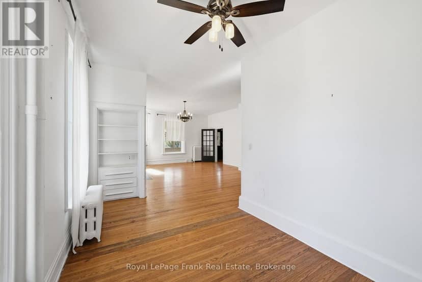 16 Francis Street — photo 20 of 40