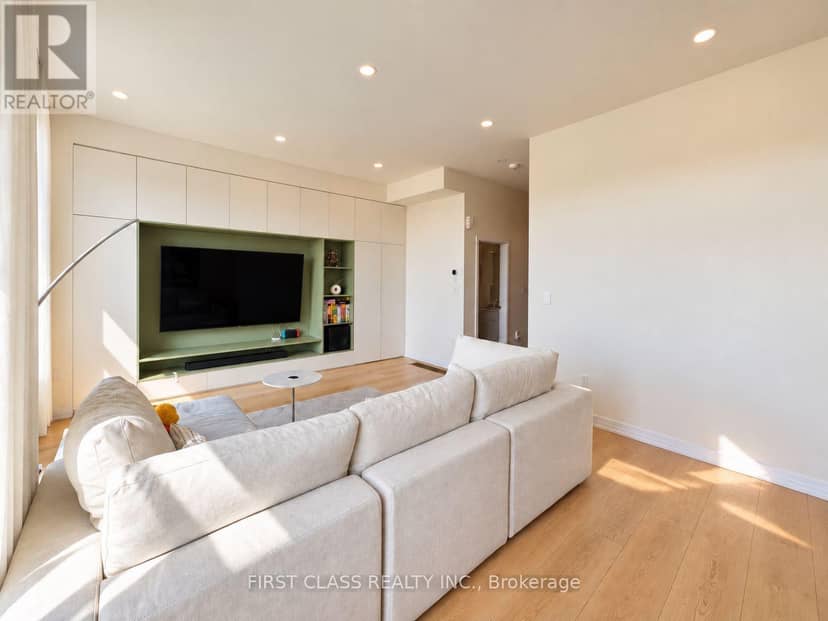 11423 Leslie Street, Richmond Hill, photo 5