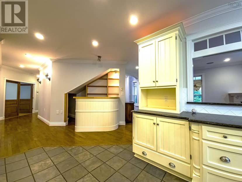 17 Nicholson Court — photo 16 of 39