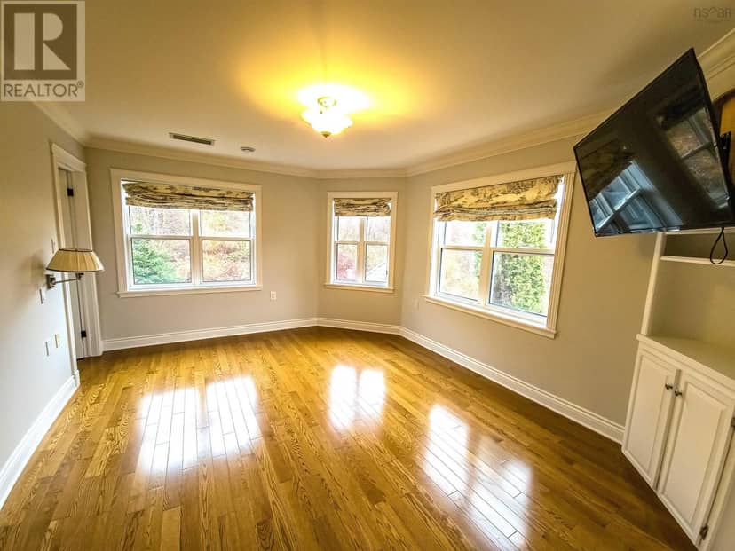 17 Nicholson Court — photo 24 of 39