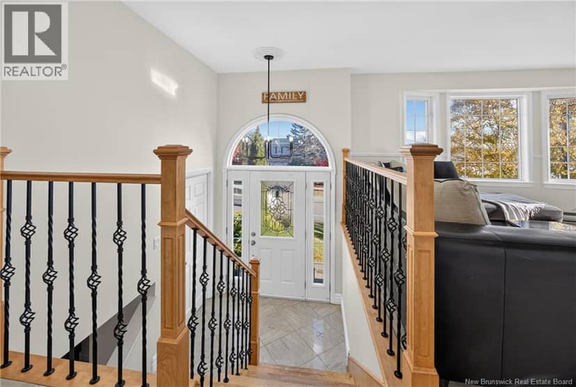 372 Kimble Drive — photo 11 of 40