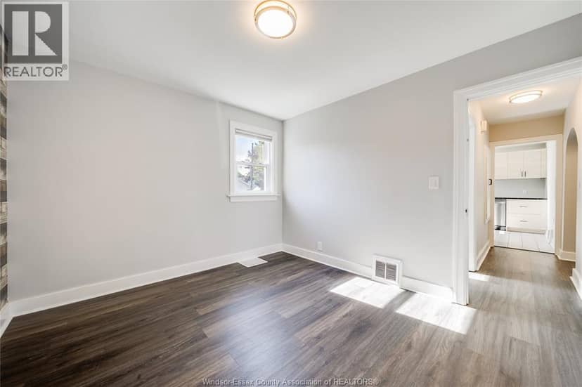 150 Prince Arthur Avenue — photo 19 of 40