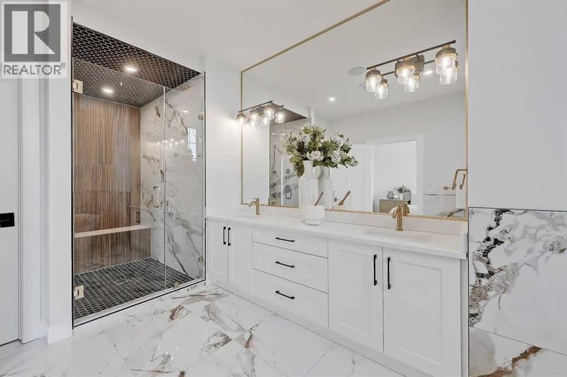 2021 26 Avenue SW — photo 24 of 40