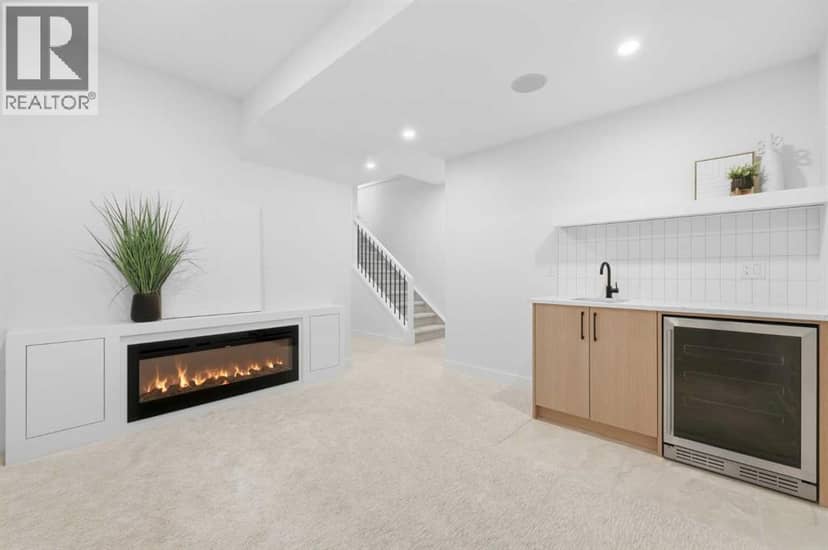 4, 521 15 Avenue NE — photo 30 of 40