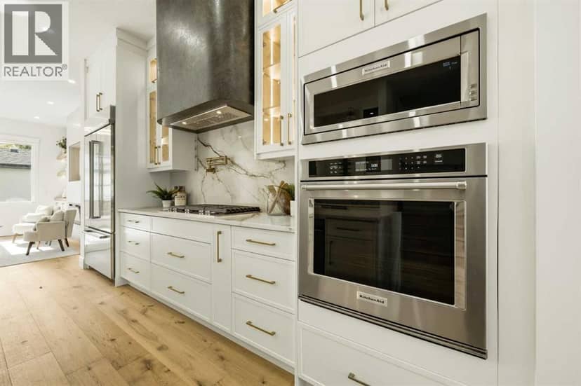 35 Hendon Drive NW — photo 10 of 40