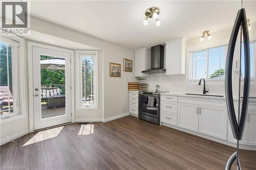 32 STONEHAVEN Place, Cambridge, photo 8