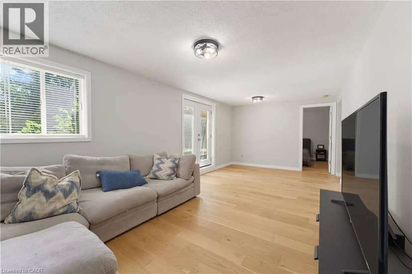 32 STONEHAVEN Place — photo 28 of 40