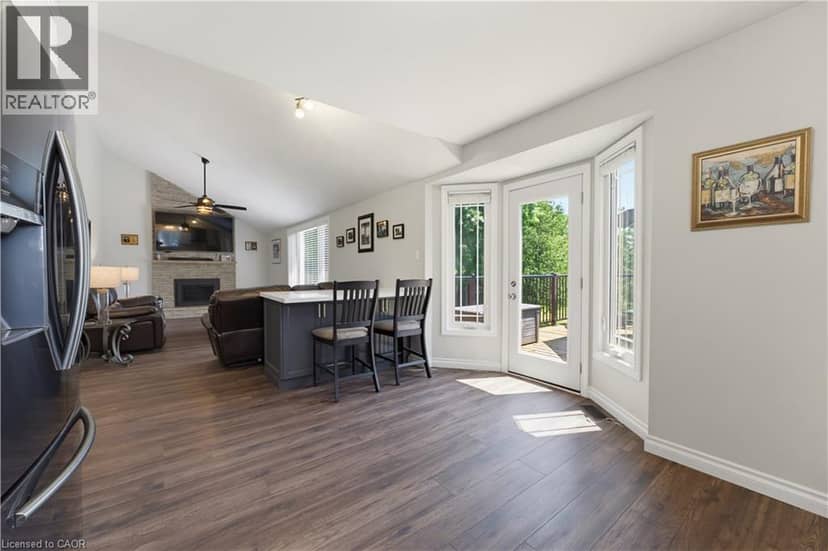 32 STONEHAVEN Place — photo 11 of 40