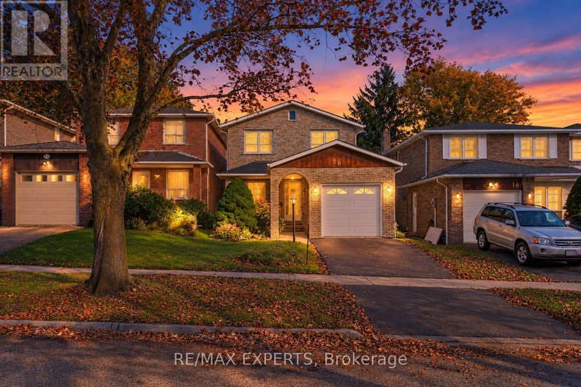 20 Charnwood Place, Markham