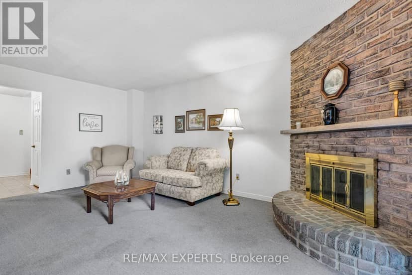 20 Charnwood Place — photo 10 of 28
