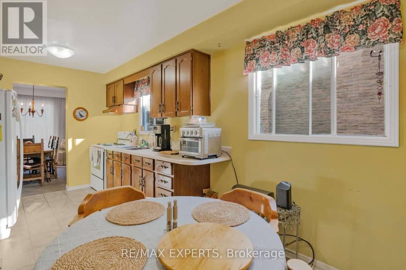 20 Charnwood Place — photo 14 of 28