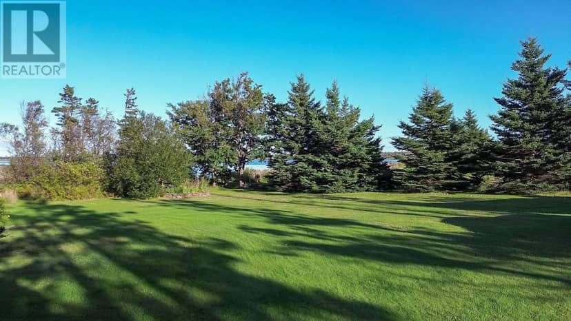 7 Bayside Crescent — photo 17 of 40