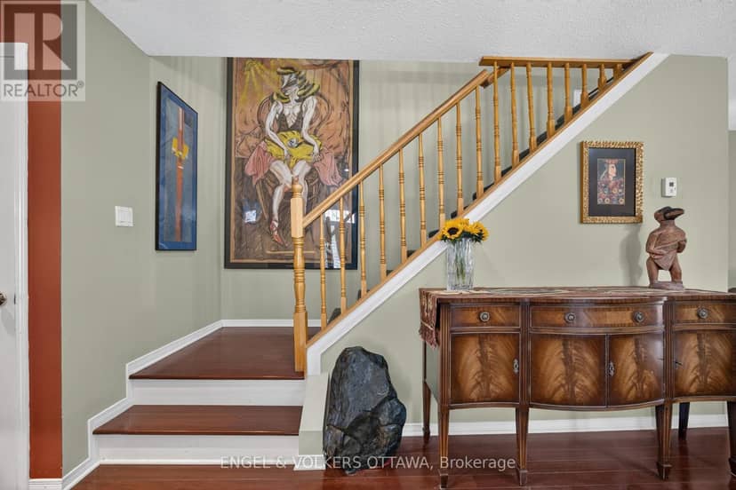 14 Prince Albert Street — photo 19 of 40