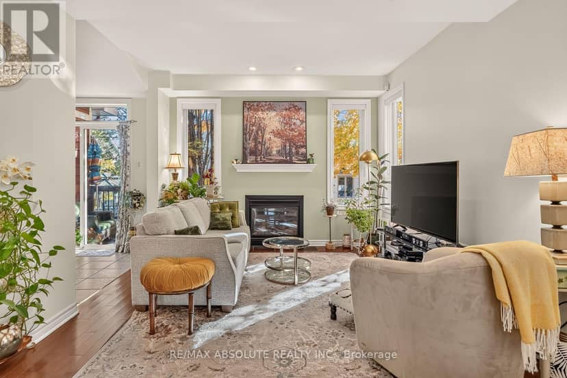 103 Evelyn Powers Private — photo 13 of 40