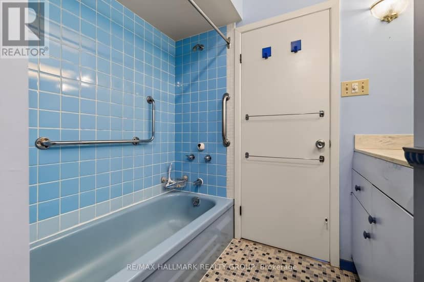 44 Singal Street — photo 26 of 40