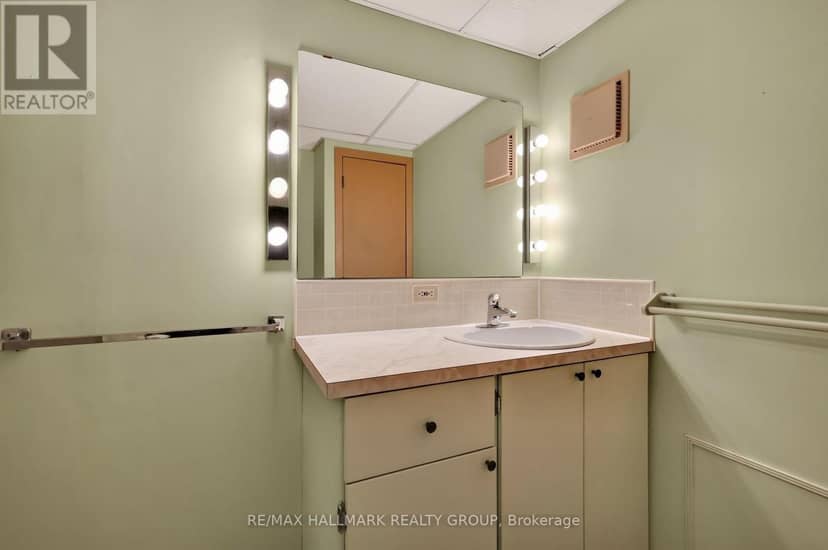 44 Singal Street — photo 30 of 40