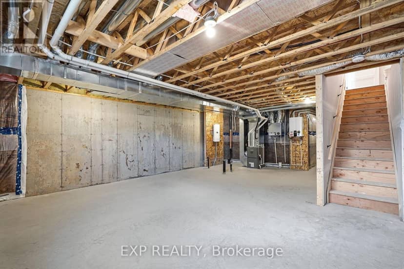 142 Elizabeth Street — photo 26 of 32