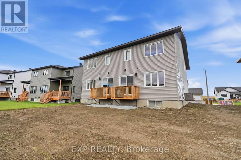 142 Elizabeth Street — photo 31 of 32