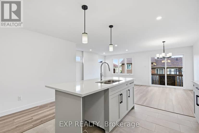 142 Elizabeth Street — photo 9 of 32
