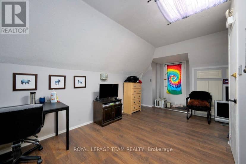 422 Donald B Munro Drive — photo 20 of 21