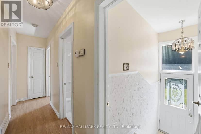 1392 Rebecca Street — photo 13 of 40