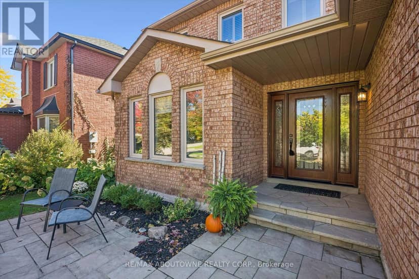 2086 Sprucedale Drive, Oakville, photo 2