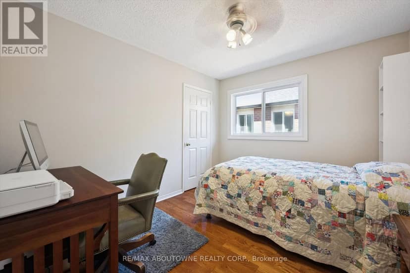 2086 Sprucedale Drive — photo 27 of 40