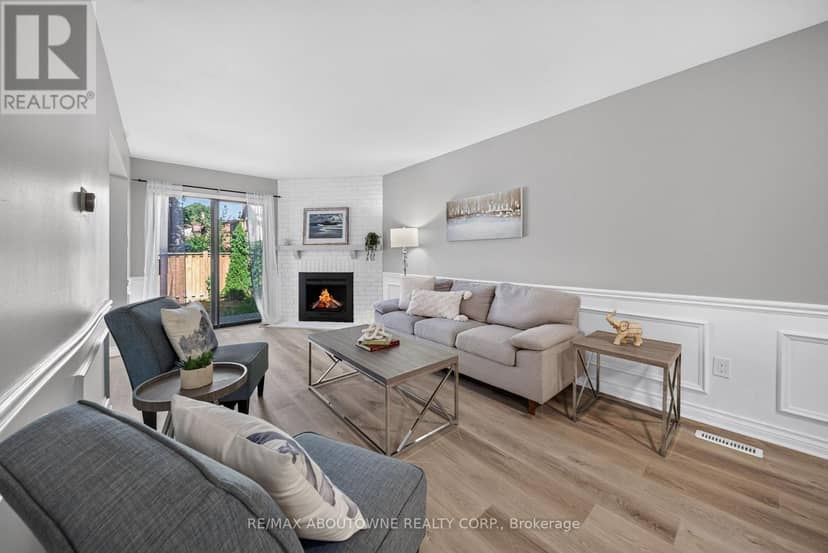 4353 Sawmill Valley Drive — photo 12 of 40