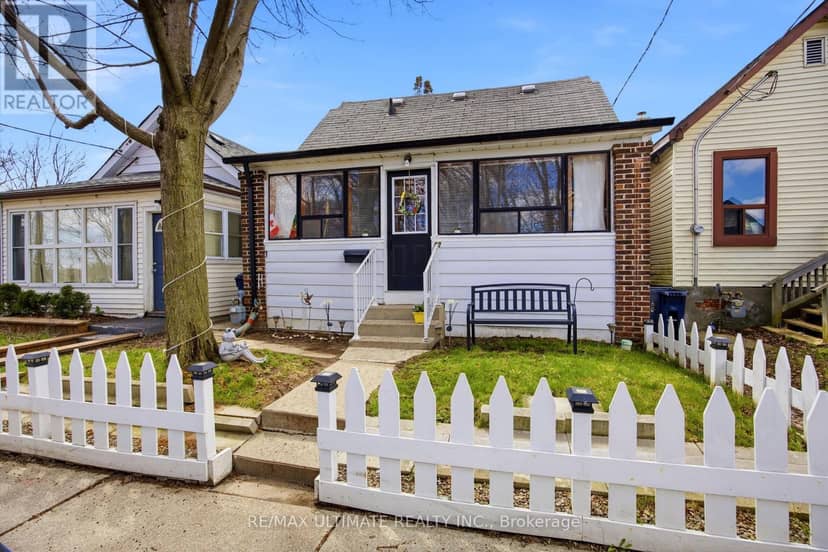 82 Beechwood Avenue, Toronto, photo 2