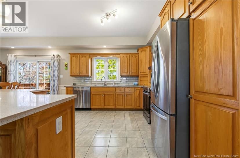 14 Wilfred Avenue — photo 10 of 40