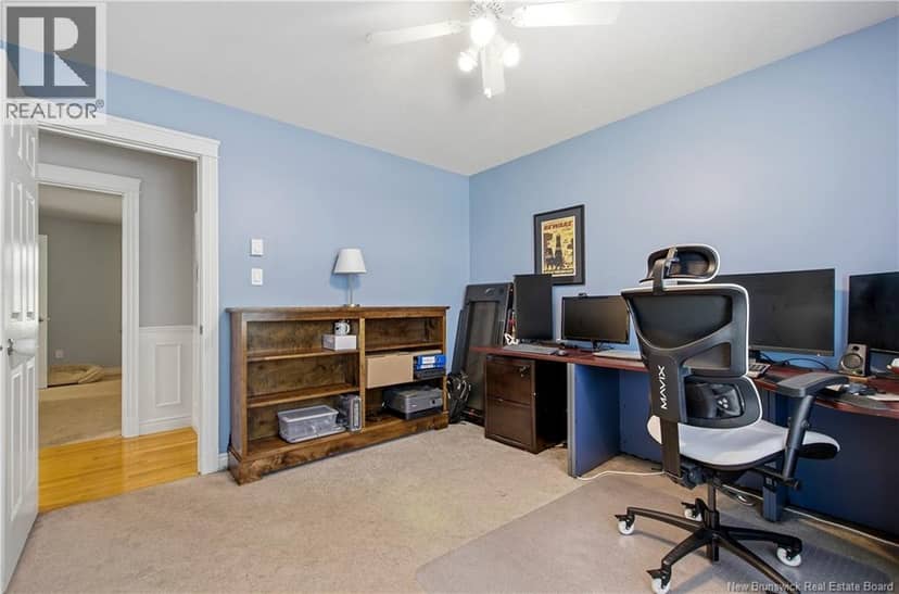 14 Wilfred Avenue — photo 32 of 40