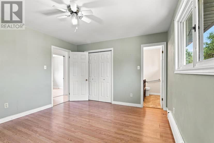 2 Applewood Lane — photo 14 of 27